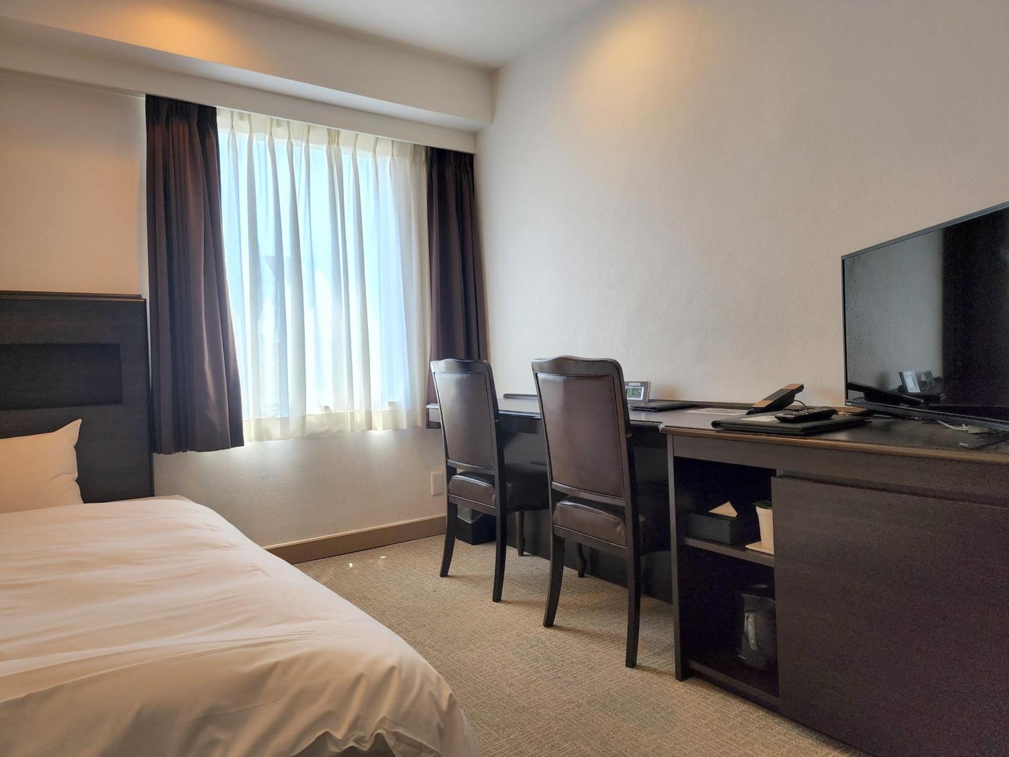 Platon Hotel Yokkaichi Buitenkant foto